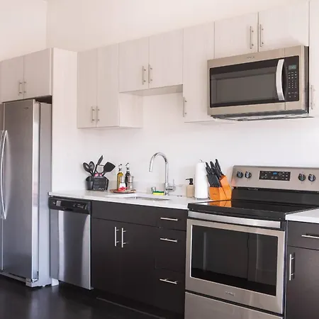 Flexhome Skywalk To Fiserv U10 With Rooftop, Gym, And Parking Milwaukee Extérieur photo