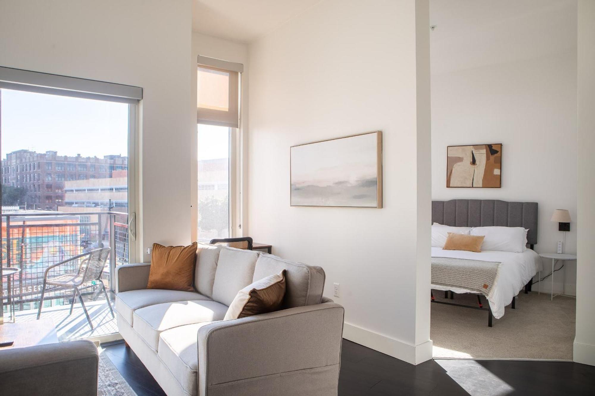 Flexhome Skywalk To Fiserv U10 With Rooftop, Gym, And Parking Appartement Milwaukee