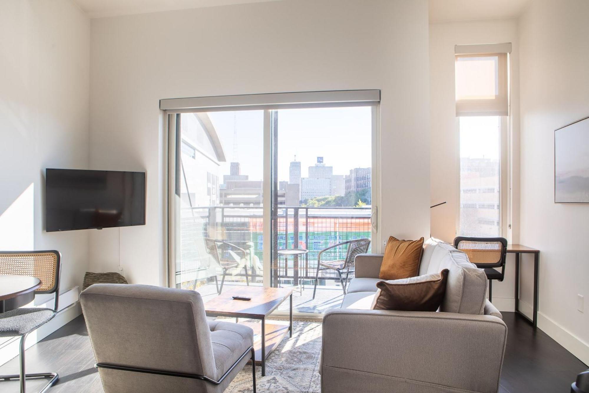 Modern With Skywalk To Fiserv, Rooftop, And Parking Apartment *