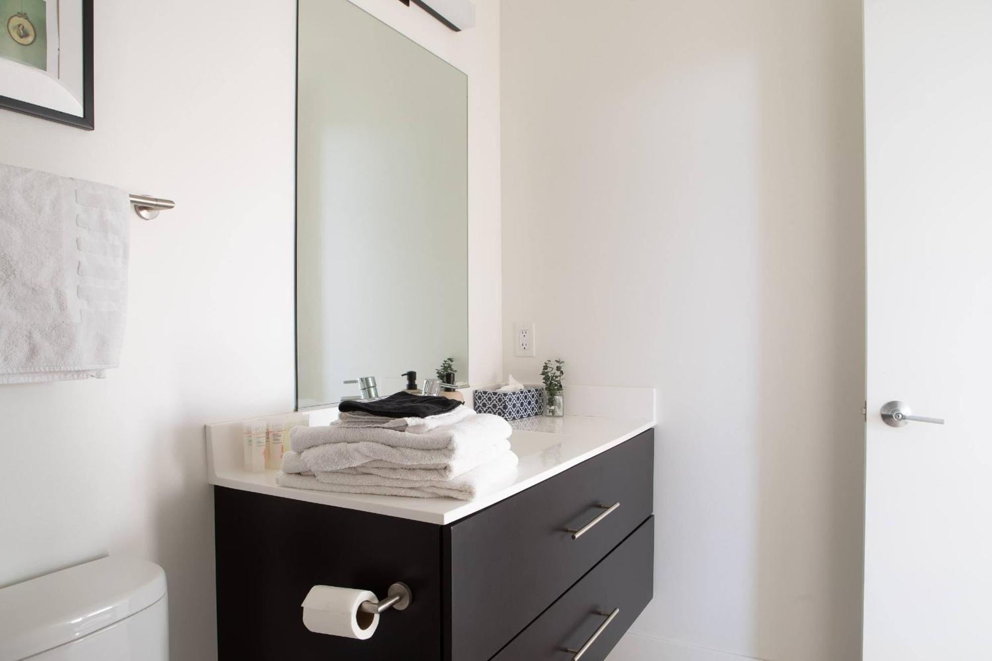 Modern With Skywalk To Fiserv, Rooftop, And Parking Apartment